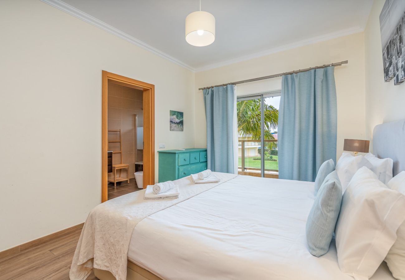 Apartamento en Albufeira - #010 Marina View Apartment | Pool & Balcony