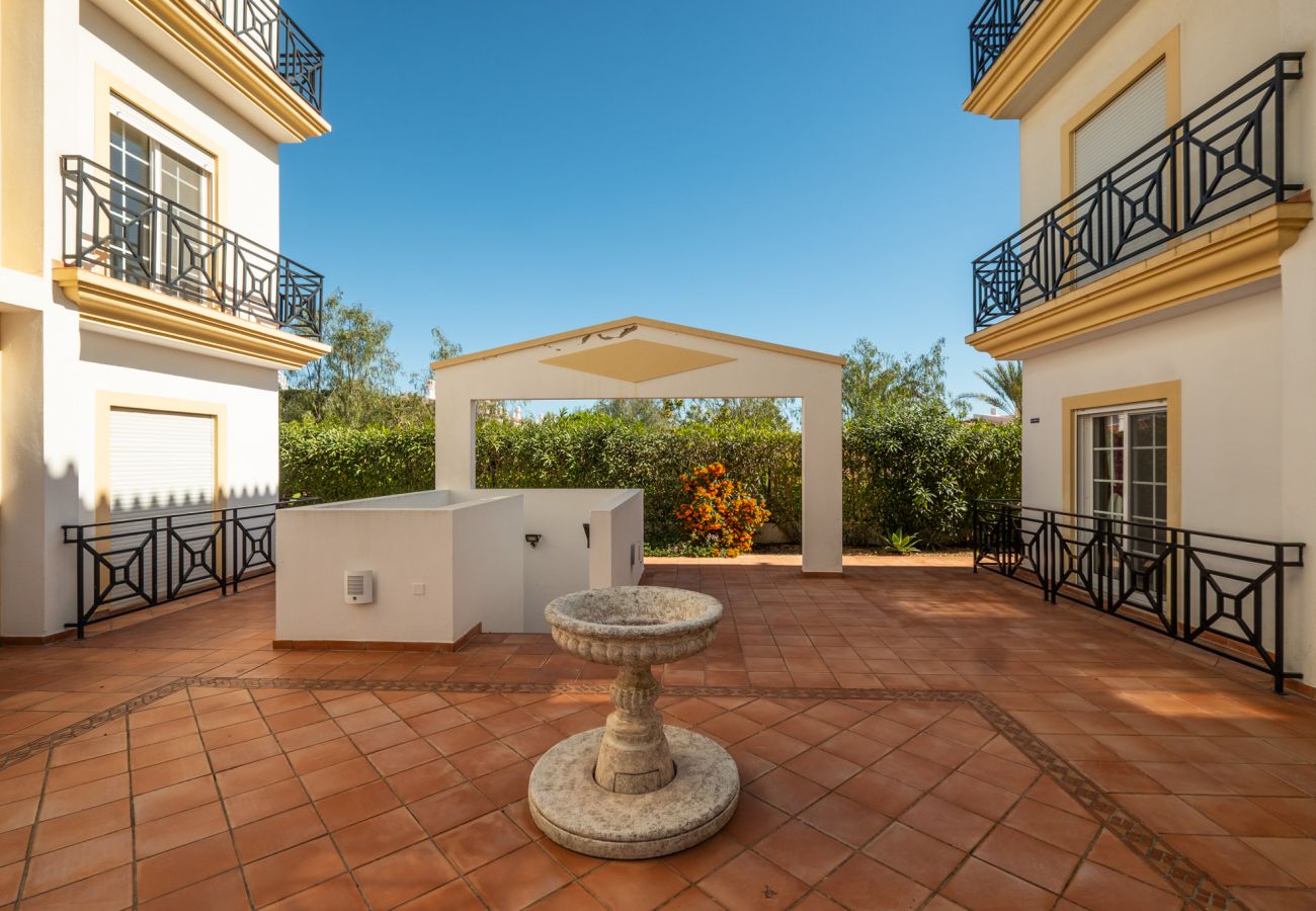 Apartamento en Albufeira - #104 Cozy Apartment | Quiet & Comfortable