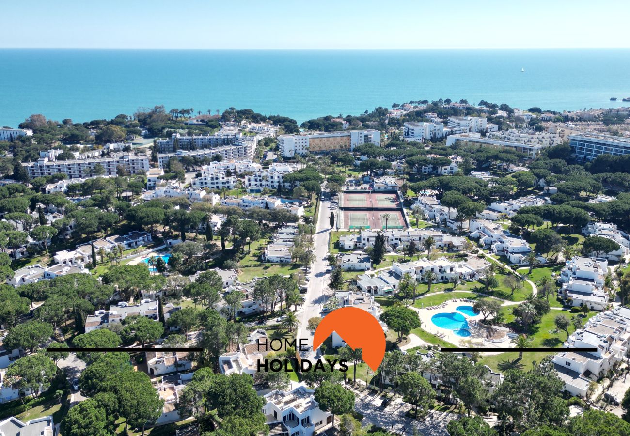 Apartamento en Albufeira - #120 T3 Espaçoso em Albufeira by Home Holidays