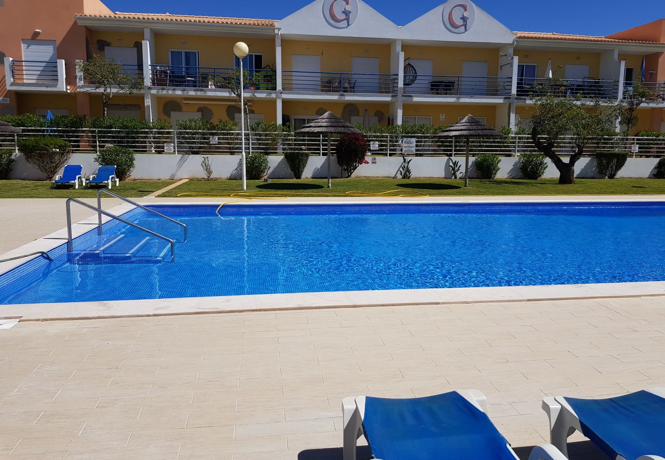 Apartamento en Albufeira - #123  2BR Apartment | Beach & Comfort