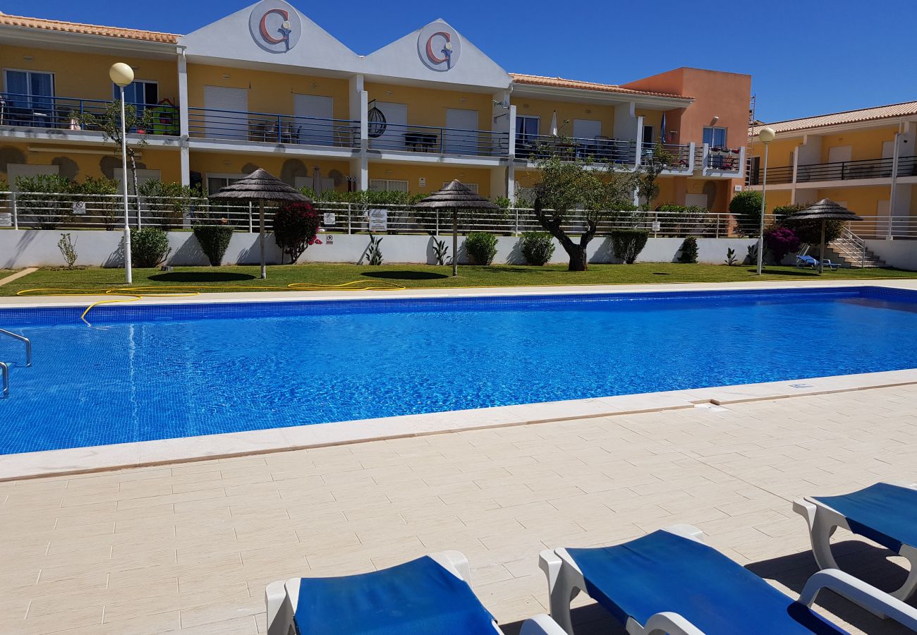 Apartamento en Albufeira - #123  2BR Apartment | Beach & Comfort