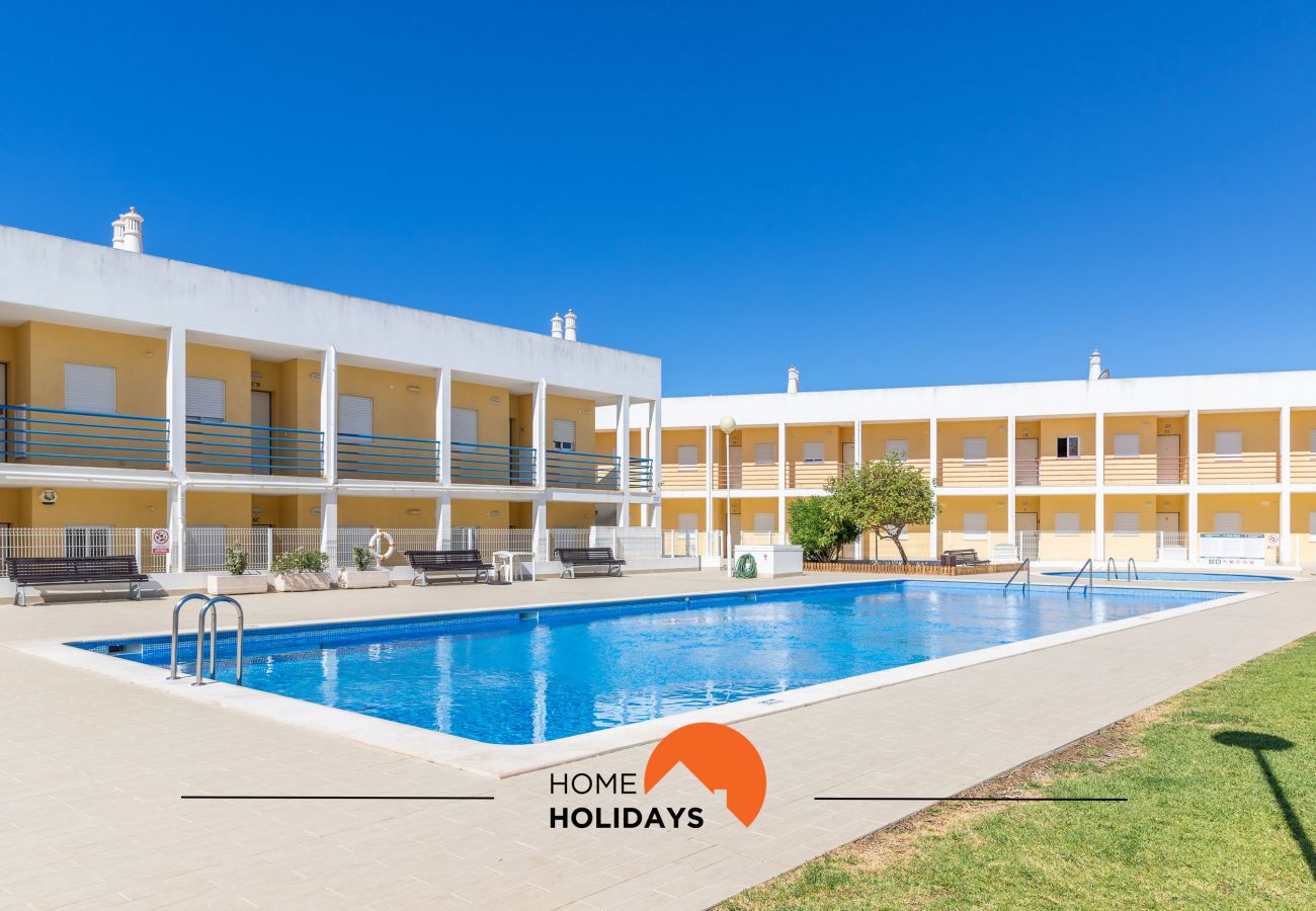 Apartamento en Albufeira - #123  2BR Apartment | Beach & Comfort