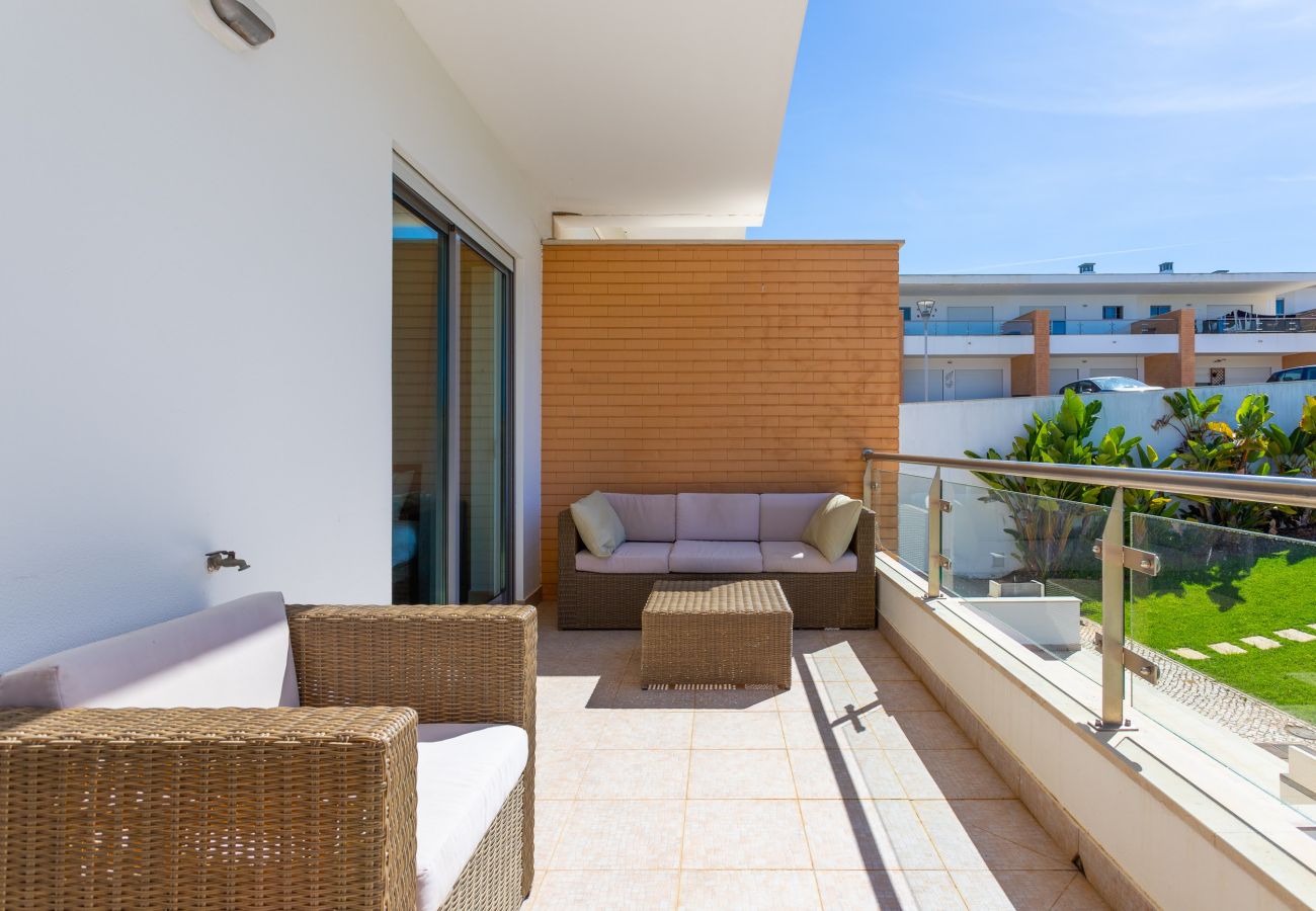 Casa en Albufeira - #154 | Relax & Unwind 2BDR Villa