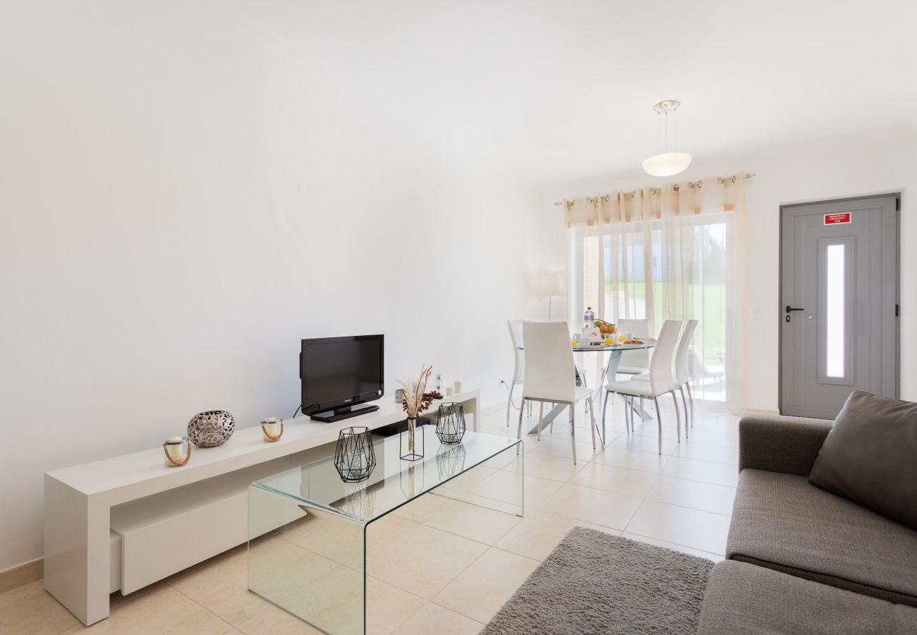 Casa en Albufeira - #154 | Relax & Unwind 2BDR Villa