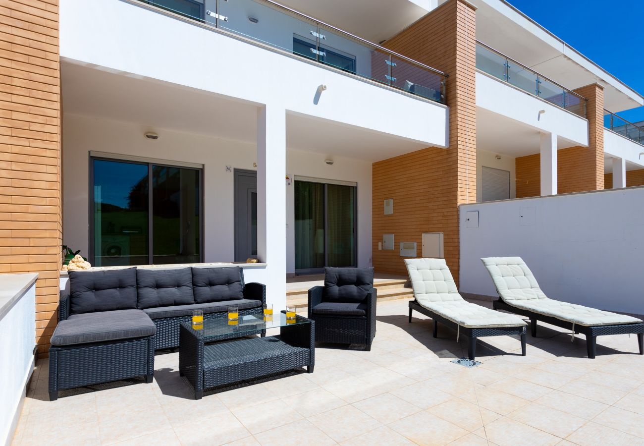 Casa en Albufeira - #154 | Relax & Unwind 2BDR Villa