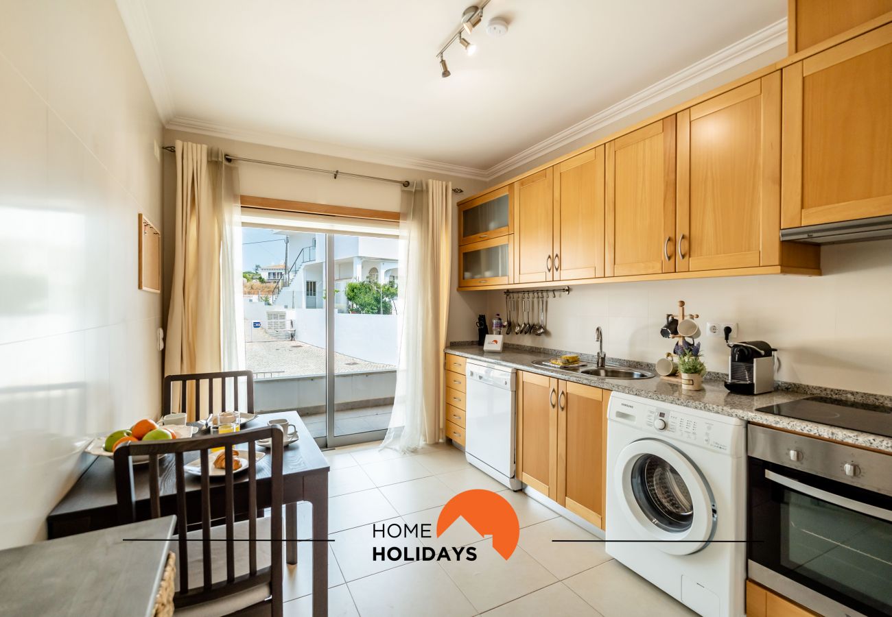 Casa adosada en Albufeira - #160 3BR Villa | Pool & Comfort