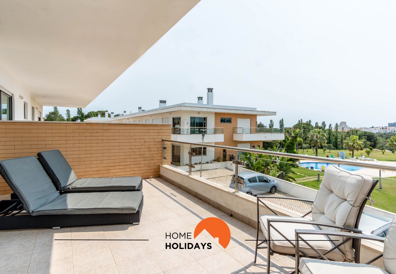 Casa adosada en Albufeira - #160 3BR Villa | Pool & Comfort