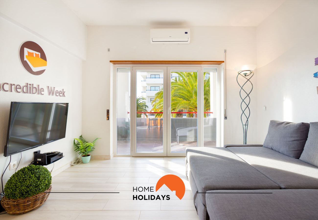 Apartamento en Porches - #193 Luxury Ocean View | Pool & Terrace