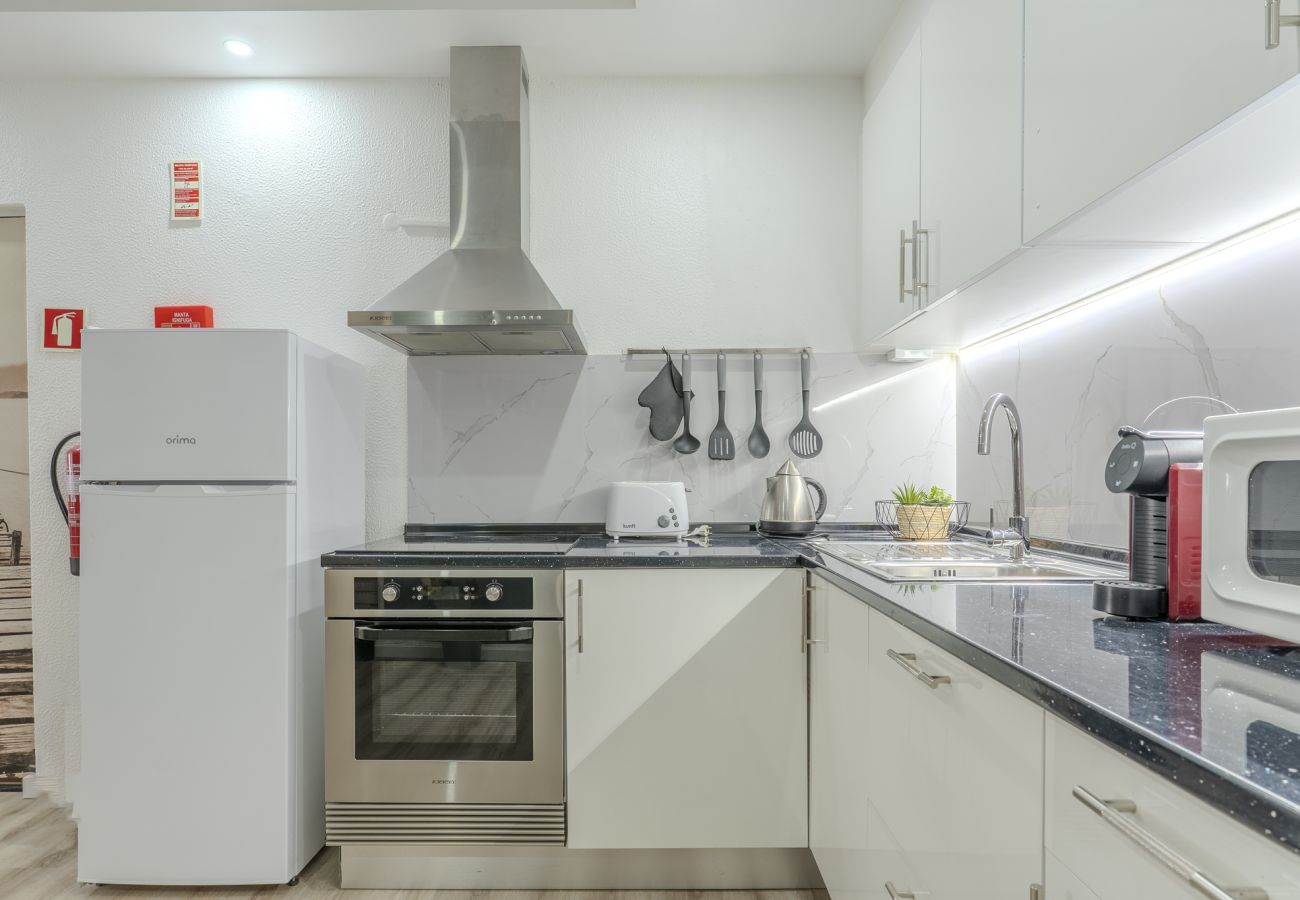 Apartamento en Albufeira - #212 Vila Magna | Pool & City Views