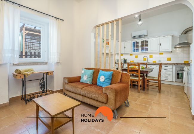 Casa en Ferreiras - #236 Spacious Apartment | Quiet Location