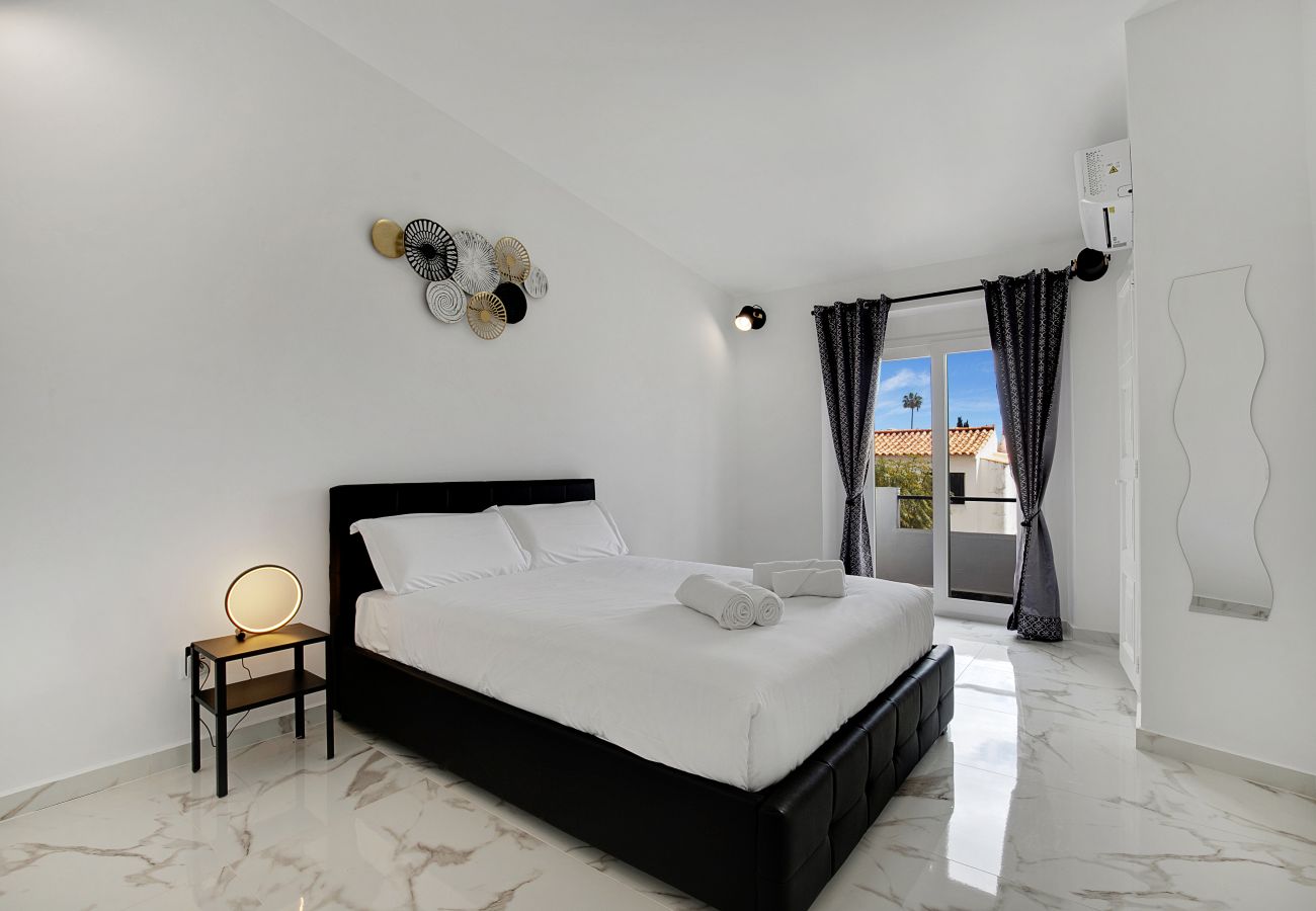 Villa en Albufeira - #266 Luxury Villa | Spacious & Premium Stay