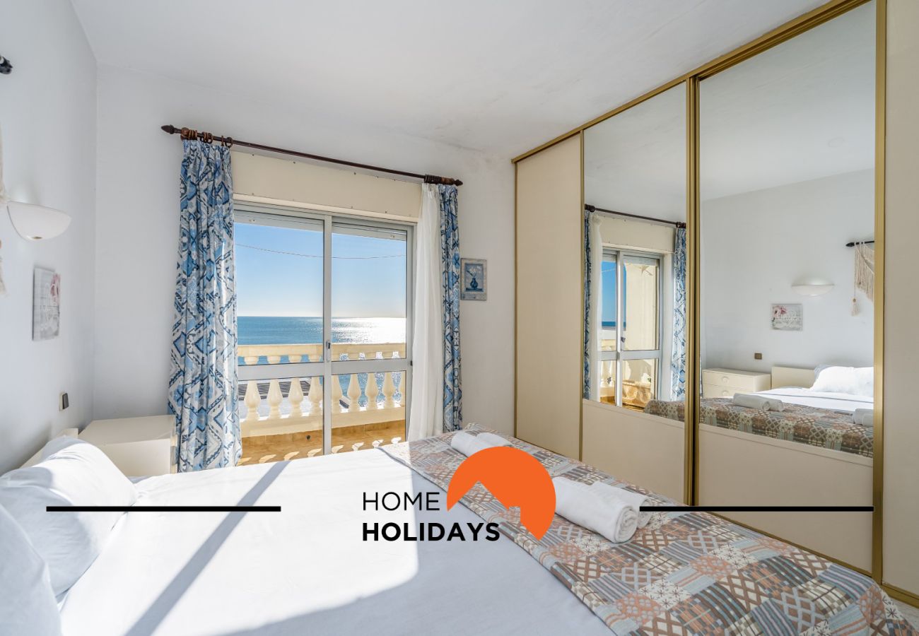 Apartamento en Albufeira - #261 Rosa Guest House | Central Stay