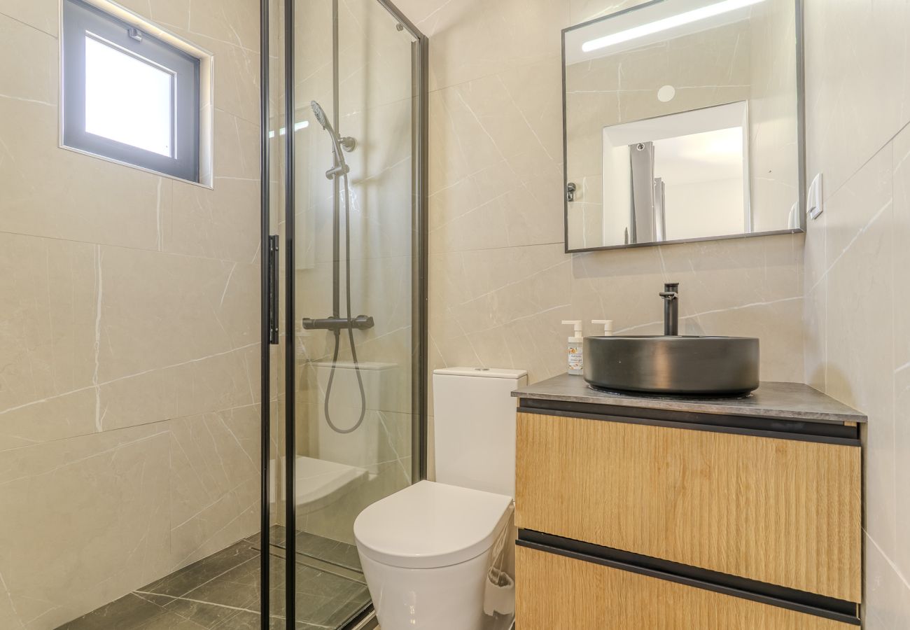 Casa en Albufeira - #285 Sea View Villa | Jacuzzi & Large Pool 