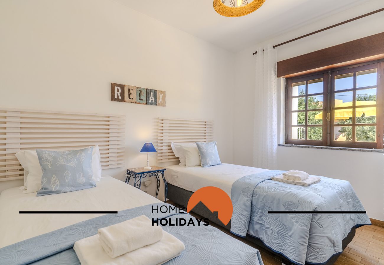 Casa en Albufeira - #240 Beach House - Casa da Balaia by Home Holidays