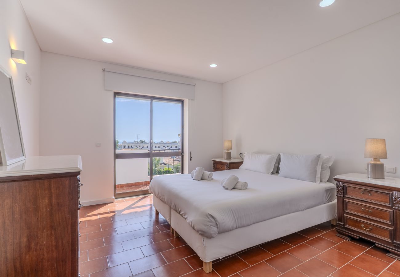Apartamento en Albufeira - #333 2BR for Families | Central Location 