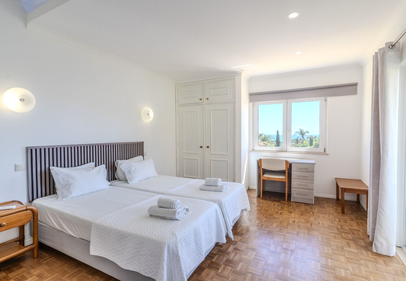 Casa en Albufeira - #336 Vila Sol | Pool & Comfort