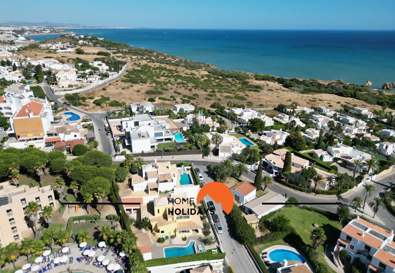 Casa en Albufeira - #336 Vila Sol | Pool & Comfort