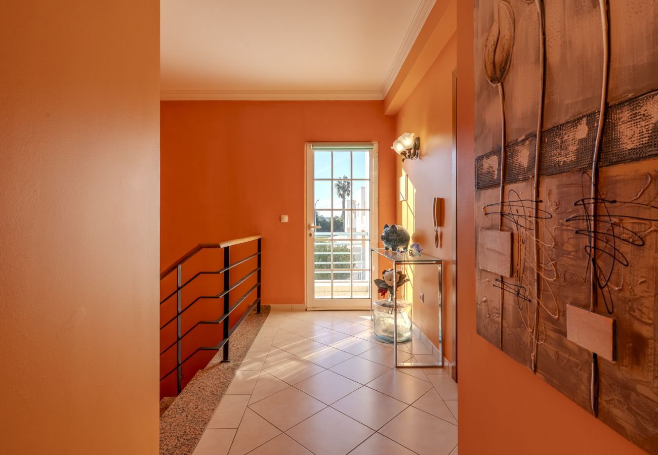 Villa en Albufeira - #343 Villa w/ Pool & Jacuzzi | Luxury Stay
