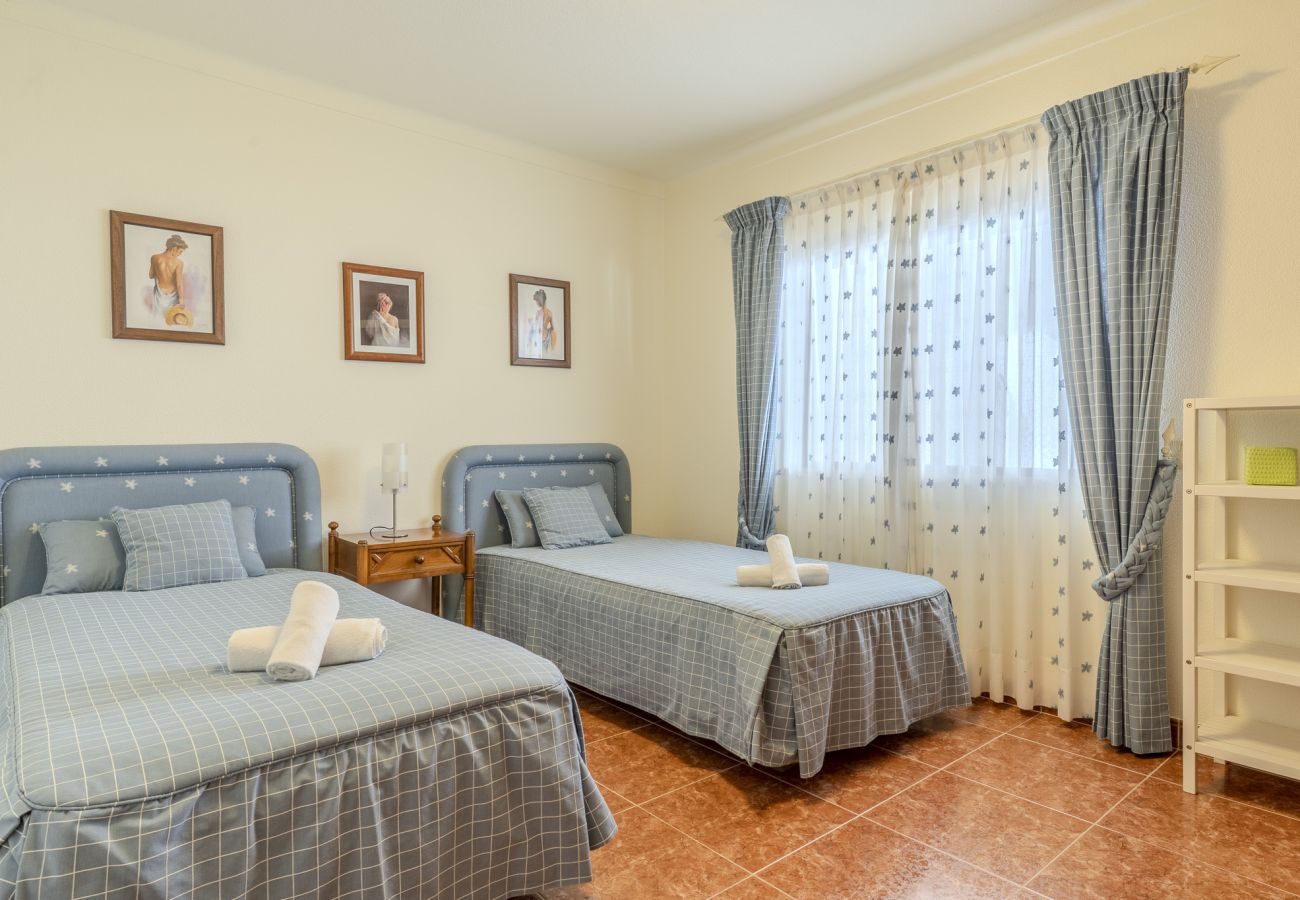 Casa en Ferreiras - #350 Quiet Retreat for Familys | Relax & Nature