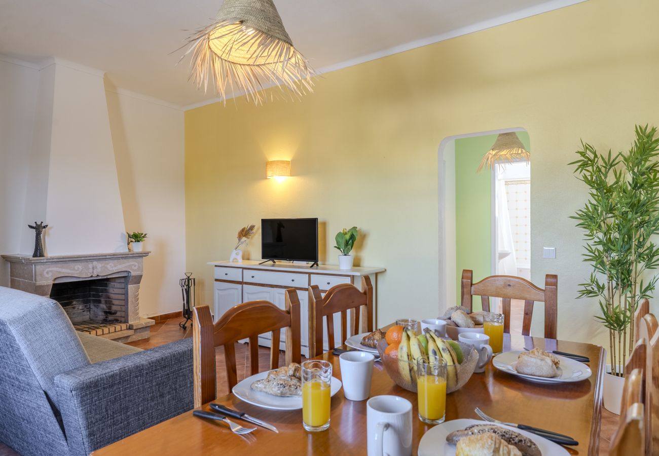 Apartamento en Paderne - #359 Quinta Brito Lima B by Home Holidays