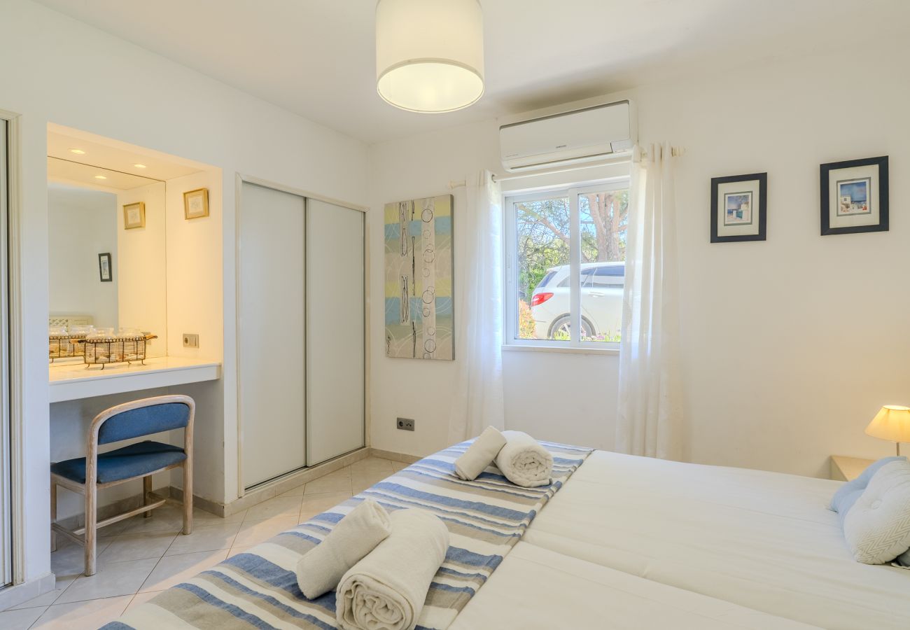 Apartamento en Albufeira - #364 T3 Costa Dourada by Home Holidays 