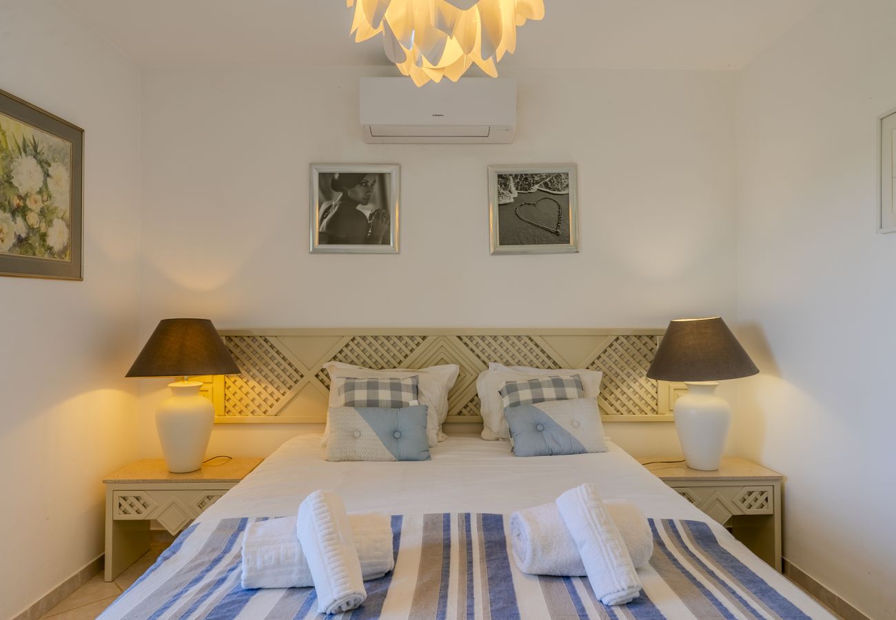 Apartamento en Albufeira - #364 T3 Costa Dourada by Home Holidays 