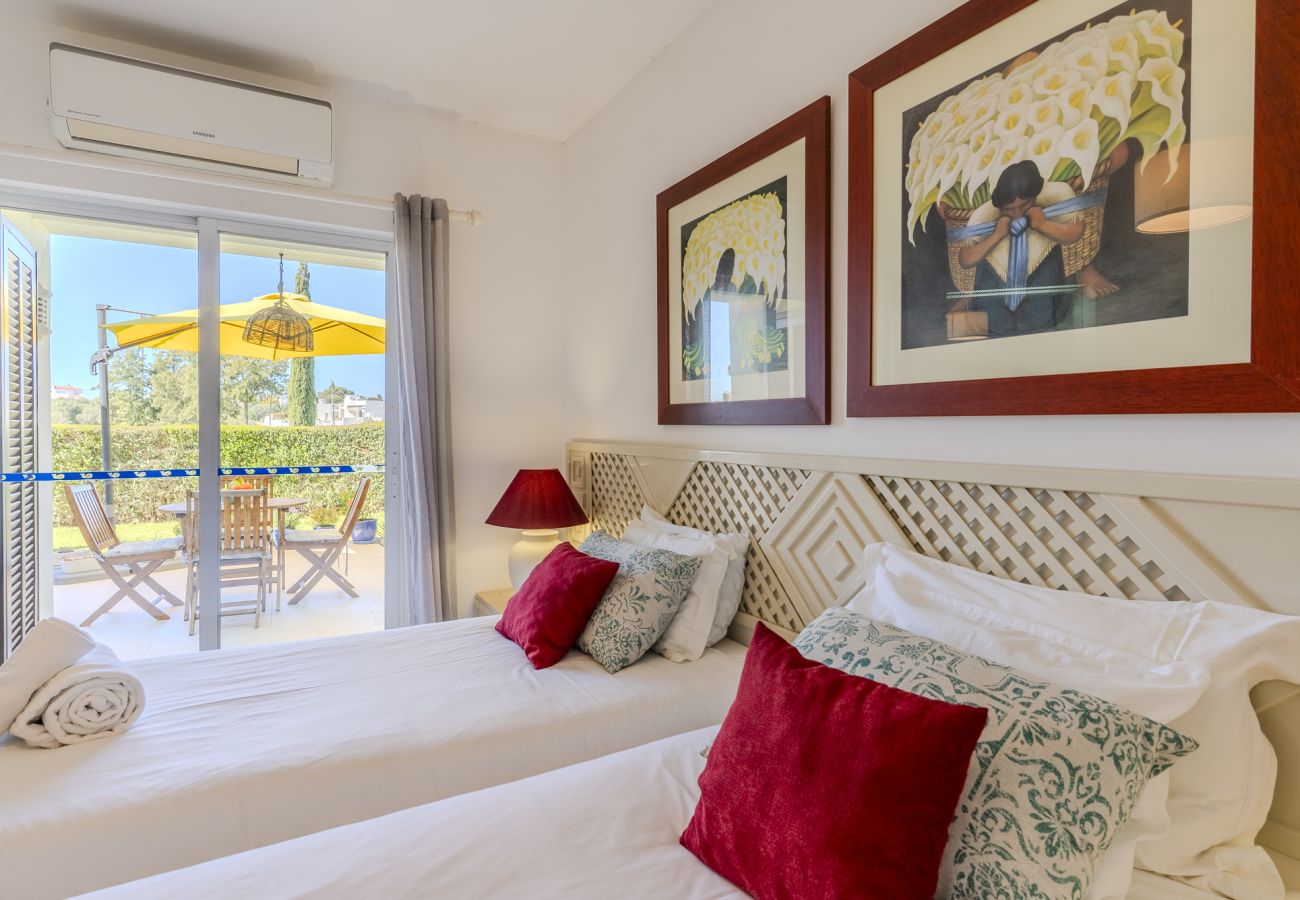 Apartamento en Albufeira - #364 T3 Costa Dourada by Home Holidays 