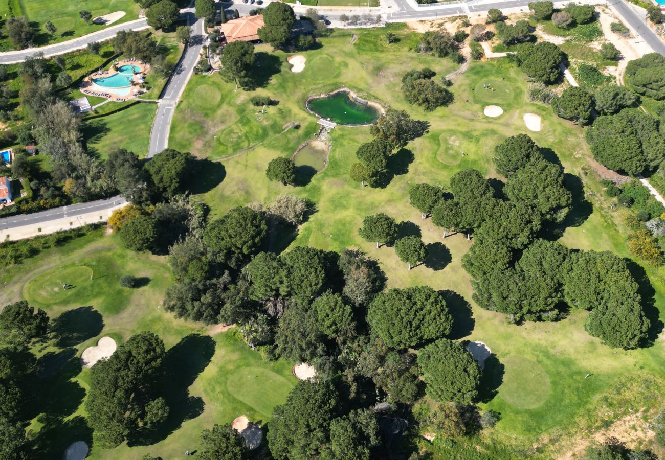 Apartamento en Albufeira - #364 T3 Costa Dourada by Home Holidays 