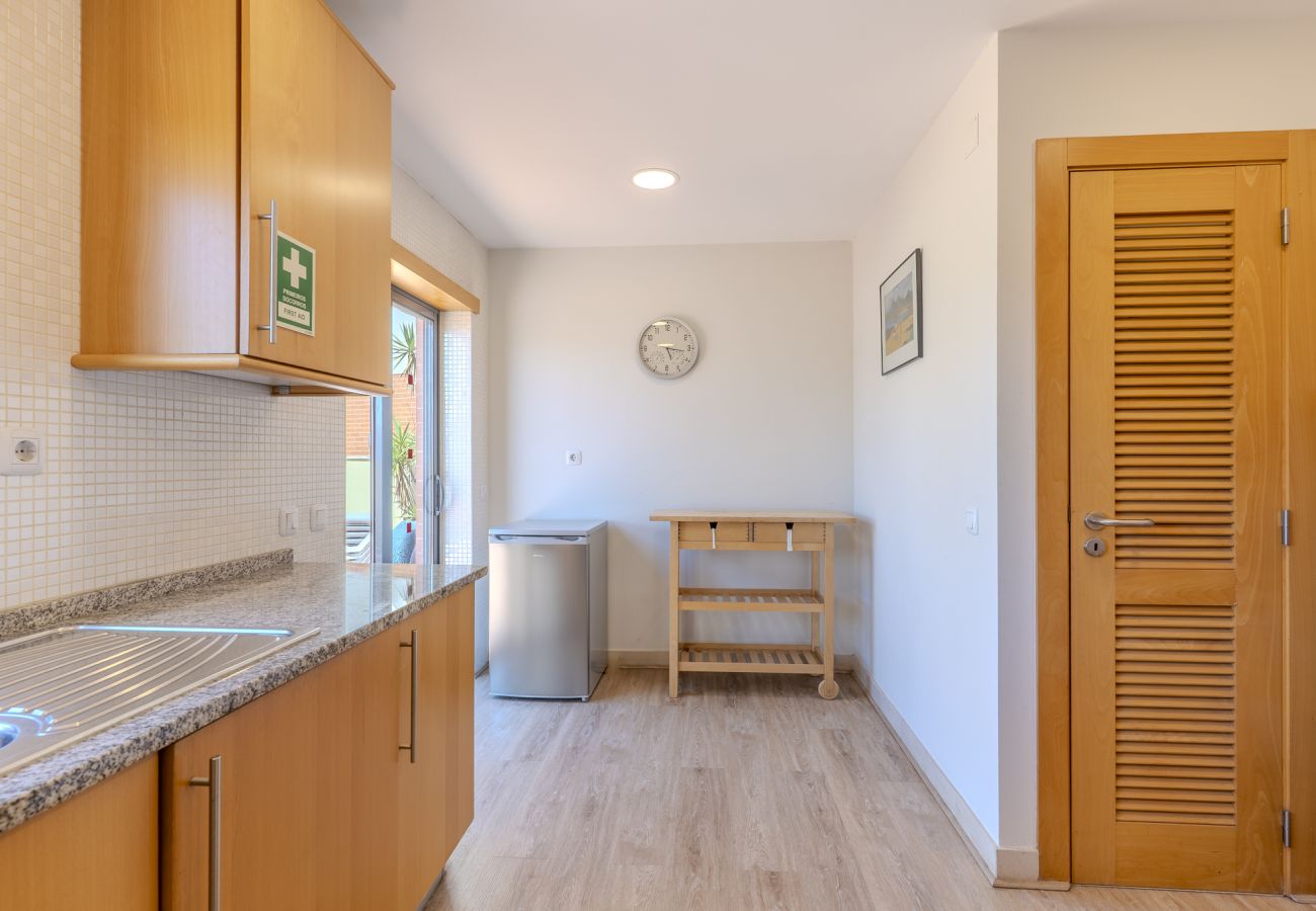 Apartamento en Albufeira - #353 T2 Apartment Central Albufeira |Pool & Terrace
