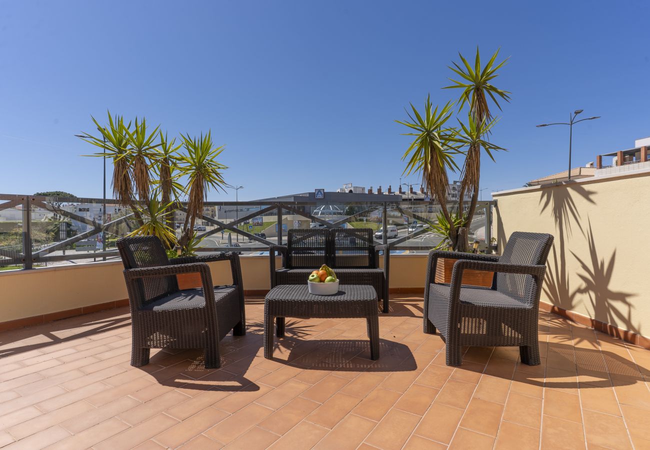 Apartamento en Albufeira - #353 T2 Apartment Central Albufeira |Pool & Terrace