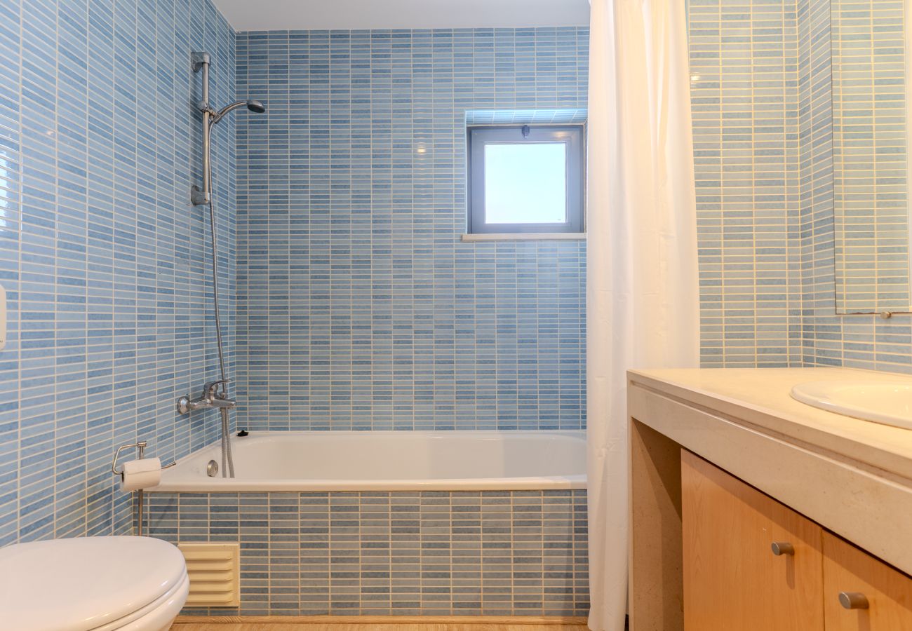 Apartamento en Albufeira - #353 T2 Apartment Central Albufeira |Pool & Terrace