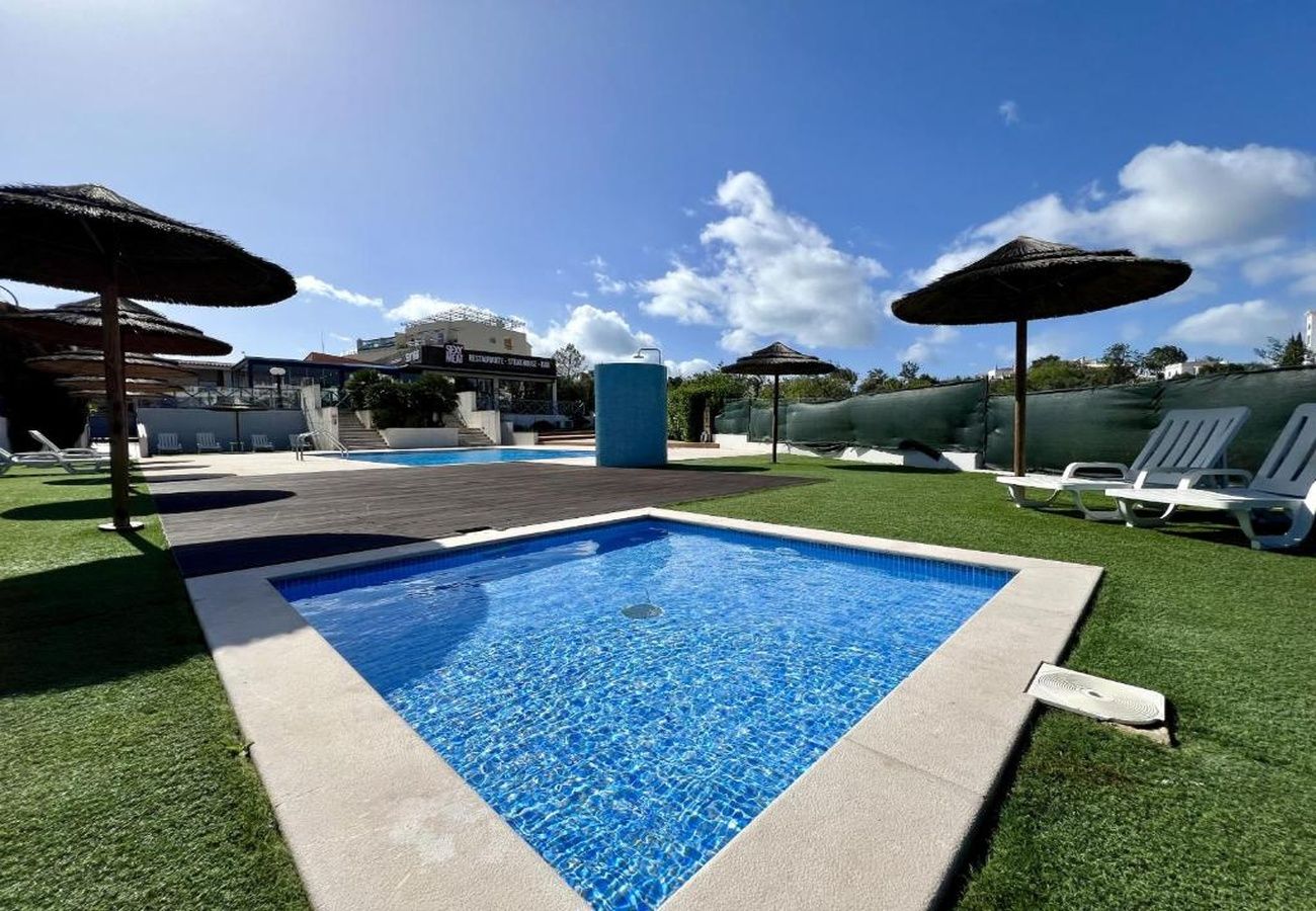 Apartamento en Albufeira - #353 T2 Apartment Central Albufeira |Pool & Terrace