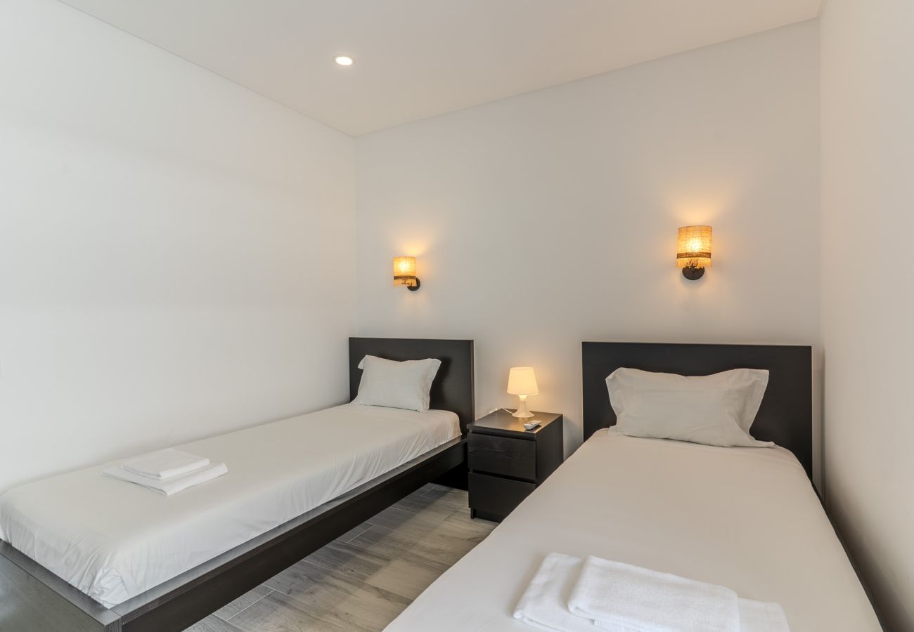 Apartamento en Quarteira - #371 Sunny Quarteira Apartment | Near the Beach