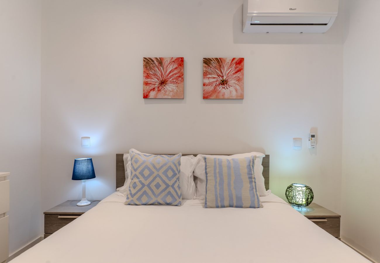 Apartamento en Albufeira - #372 Sunny Balcony Retreat | Pool & 3 Bedrooms