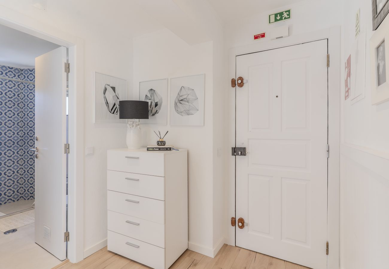 Apartamento en Albufeira - #381 Sunny Apartment in the Heart of Albufeira