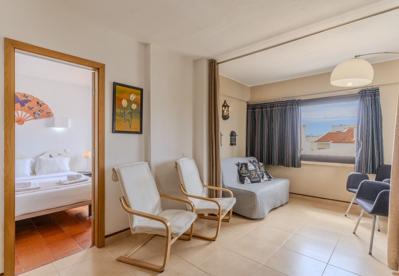 Apartamento en Albufeira - #404 Bright Family Apartment | Pool in Albufeira