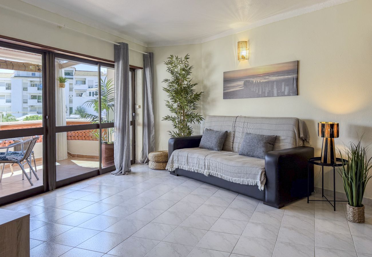 Apartamento en Albufeira - #411 Sunny 1BR Apartment Near the Beach