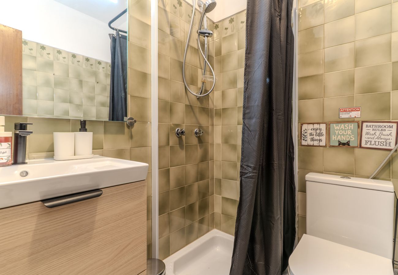 Casa en Albufeira - #417 Sunny 2BR Retreat | Open Views | Páteo