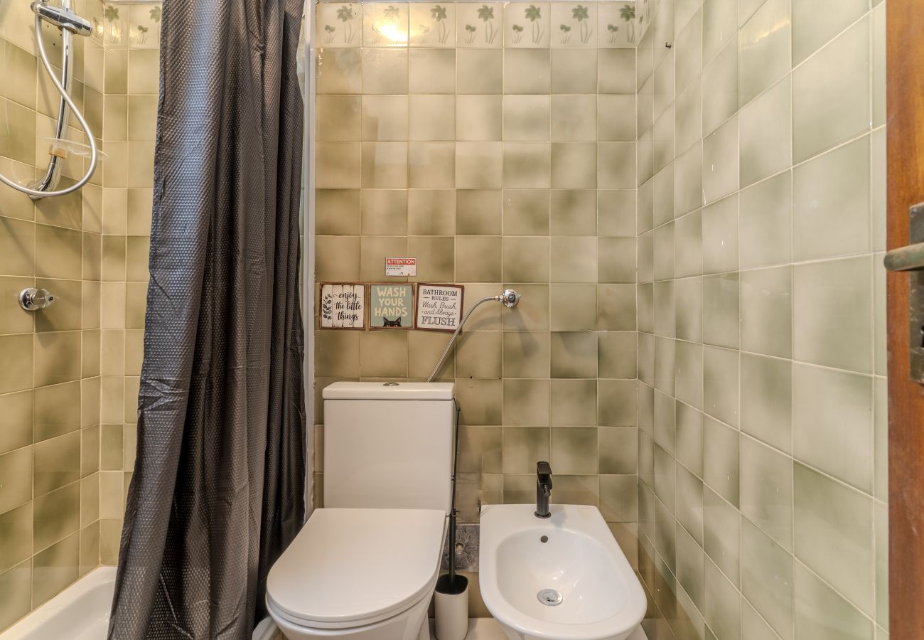 Casa en Albufeira - #417 Sunny 2BR Retreat | Open Views | Páteo