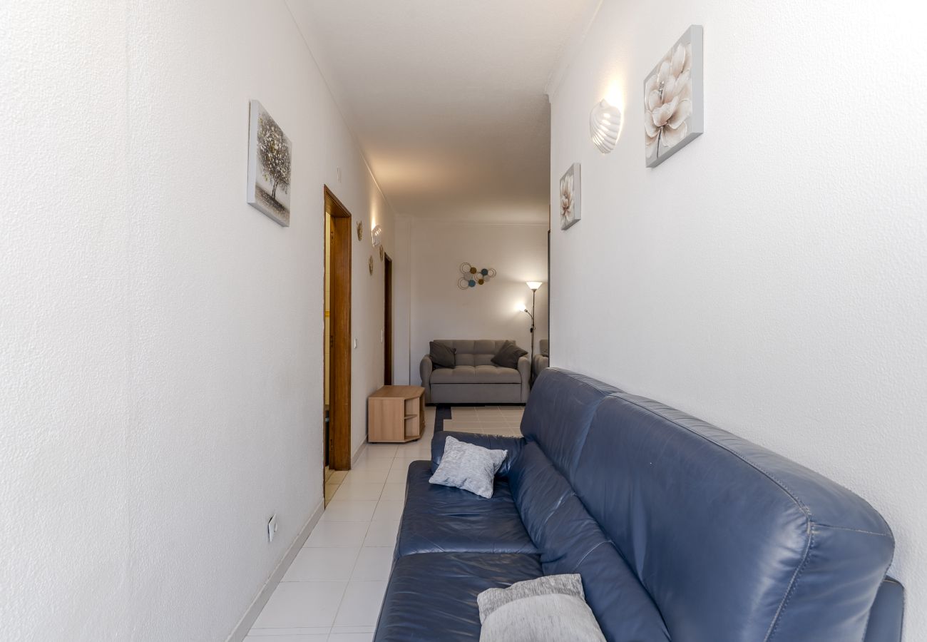 Apartamento en Albufeira - #401 Cozy & Central 1BR Apartment in Albufeira
