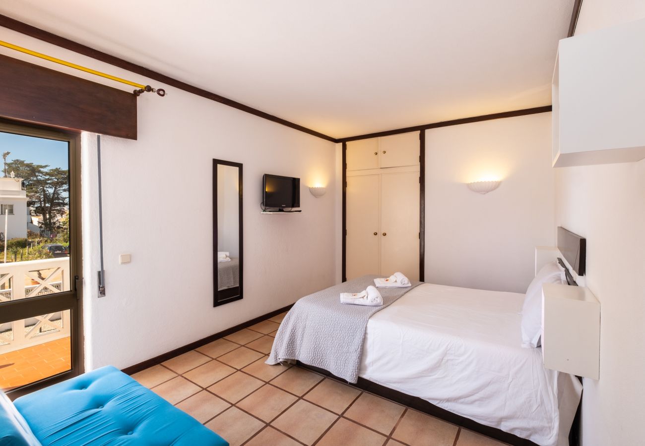 Appartement à Albufeira - #29 Flat Sea View / Pool / Beach / New Town