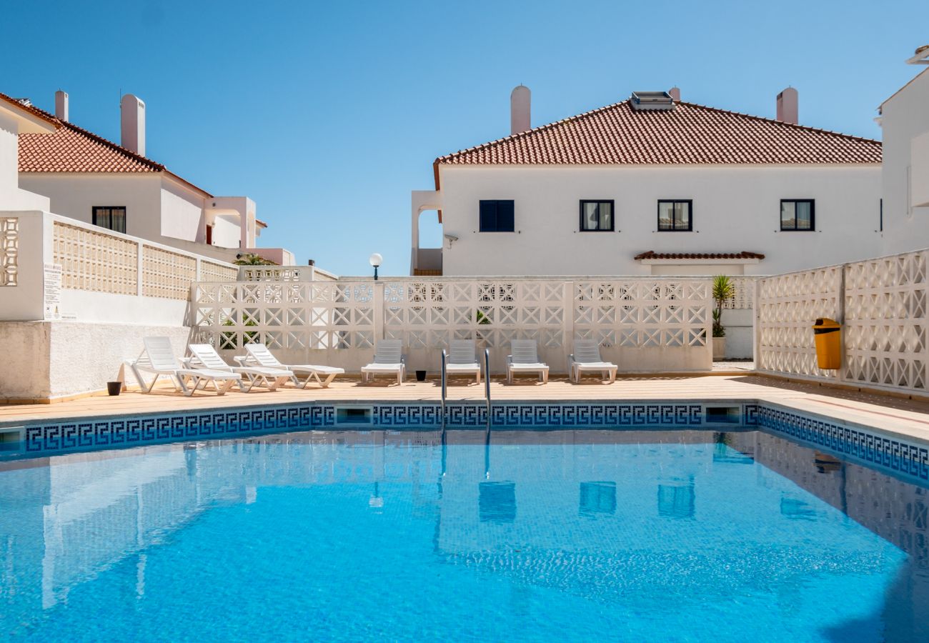 Appartement à Albufeira - #29 Flat Sea View / Pool / Beach / New Town