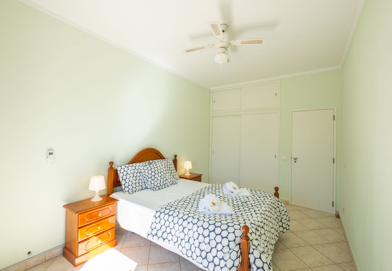 Appartement à Albufeira - #043 Apartamento Hassan by Home Holidays