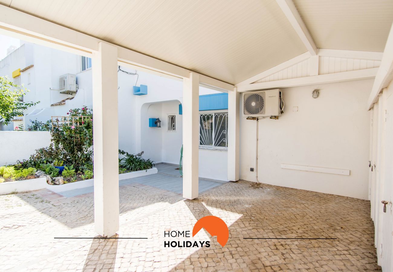 Villa à Albufeira - #052 4BR Villa w/ Pool | Ideal for Groups