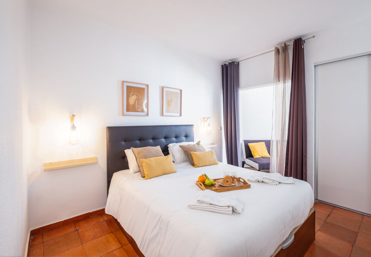 Appartement à Albufeira - #065 Bright Apartment | Central Location
