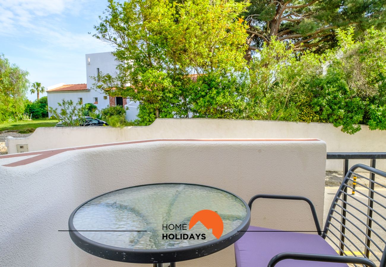 Appartement à Albufeira - #094 Modern Flats w/ Pool | Great Location