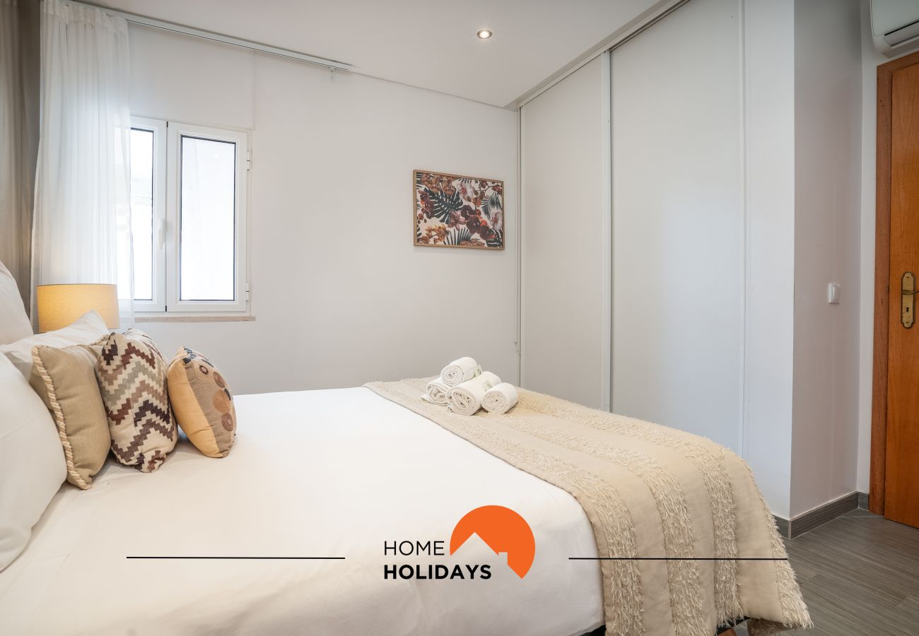 Appartement à Albufeira - #094 Modern Flats w/ Pool | Great Location