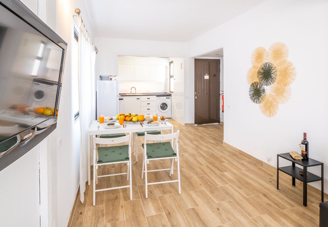 Appartement à Albufeira - #011 1BR Central Flat | Cozy & Practical