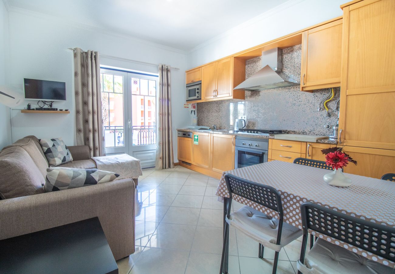 Appartement à Albufeira - #101 1BR Bicos Apartment | Beach Nearby