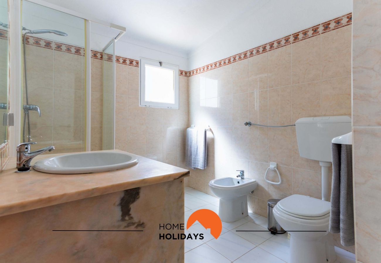 Maison mitoyenne à Albufeira - #133 Villa w/ Pool | Quiet Area